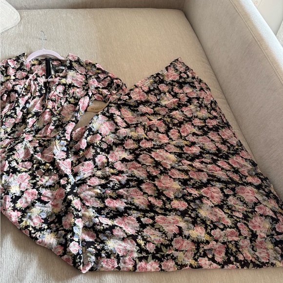 Reformation Huntington Dress in China Rose 2 - Picture 12 of 14
